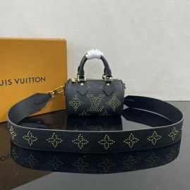 Picture of LV Lady Handbags _SKUfw147129813fw
